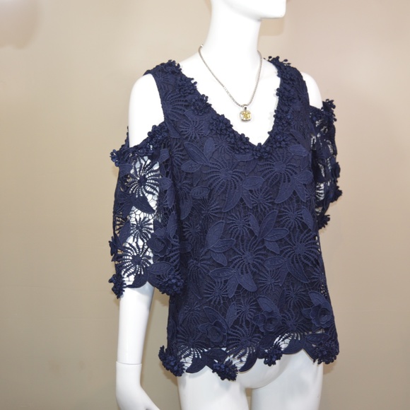 🆕🏷️ Kobi Halperin Tinley Cold Shoulder Midnight Blue Top - Picture 6 of 14